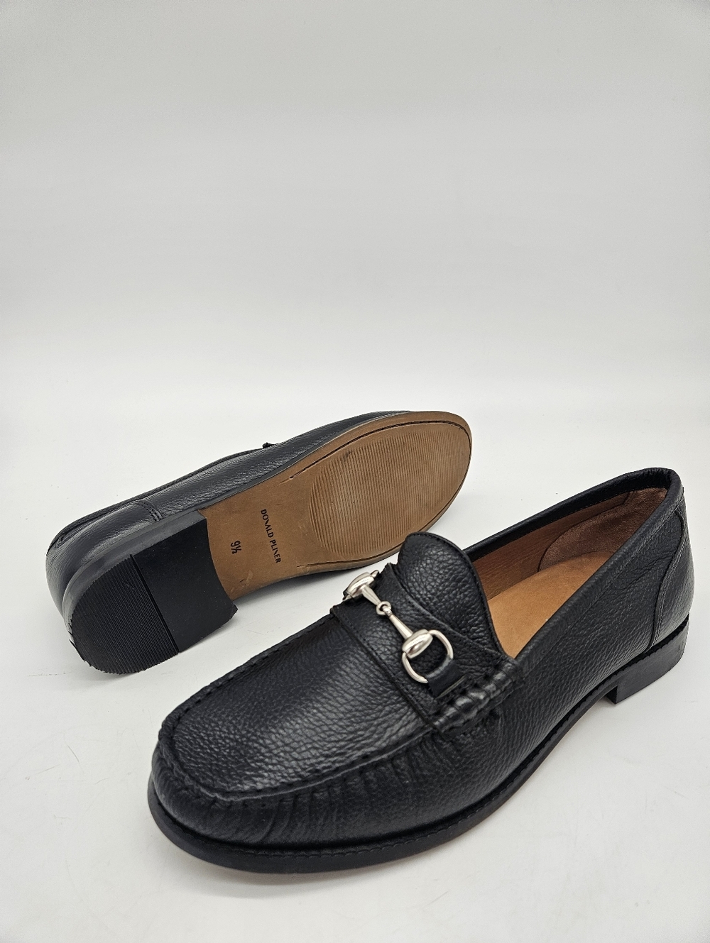 Donald Pliner Nickolas Loafers Mens 9.5 US Shoes Black Leather Horsebit Slip On